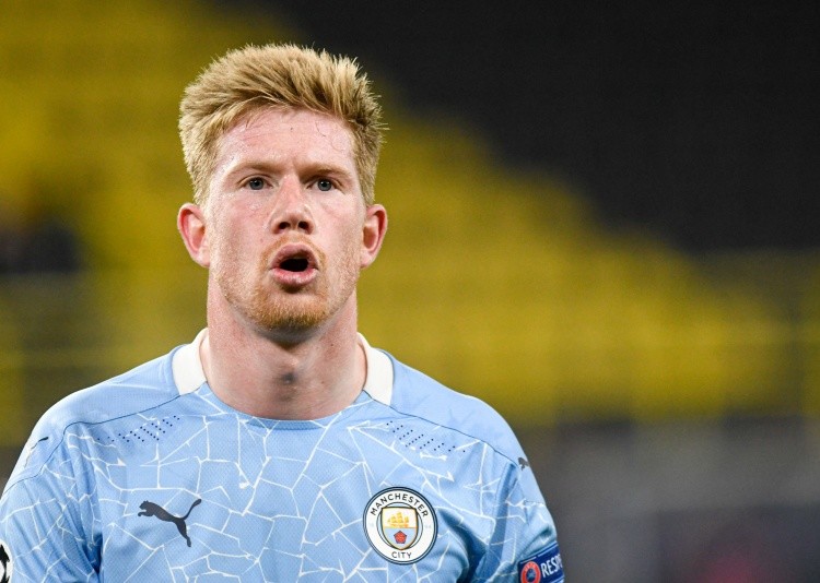 足球世界杯亚洲区预选赛关键比赛回顾（世预赛亚洲区关键战复盘）