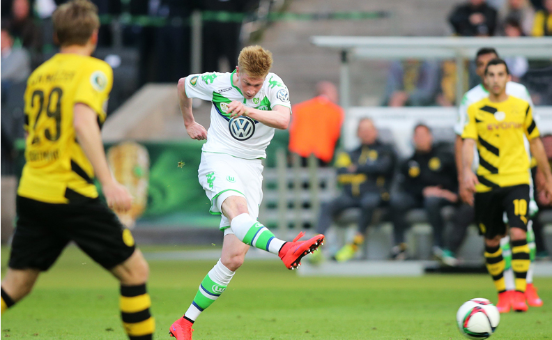 热议成都平神户：虽有遗憾但值得尊重，给中超挣脸没得黑（成都战平神户引热议：有憾仍可敬，为中超长脸无可指摘）