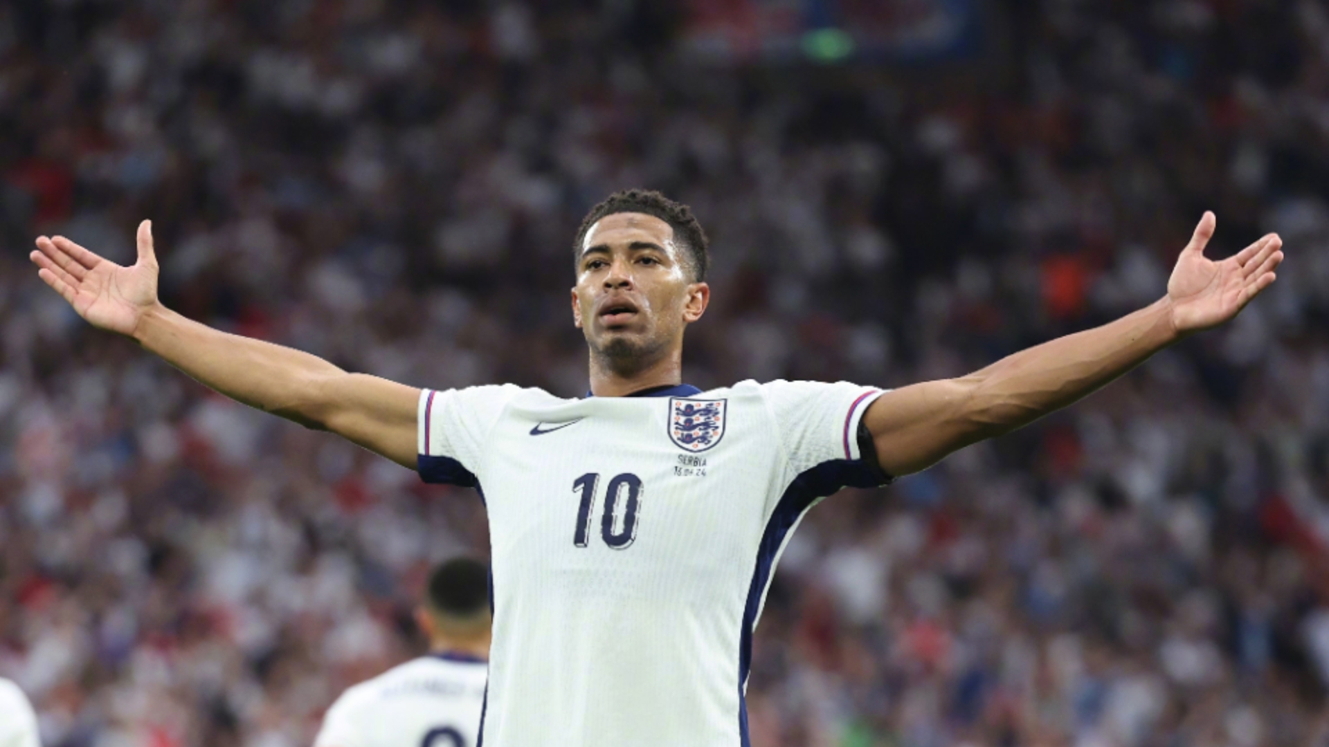 曹法尔：西汉姆缺少领袖；赖斯肯定会成为下一任英格兰队长