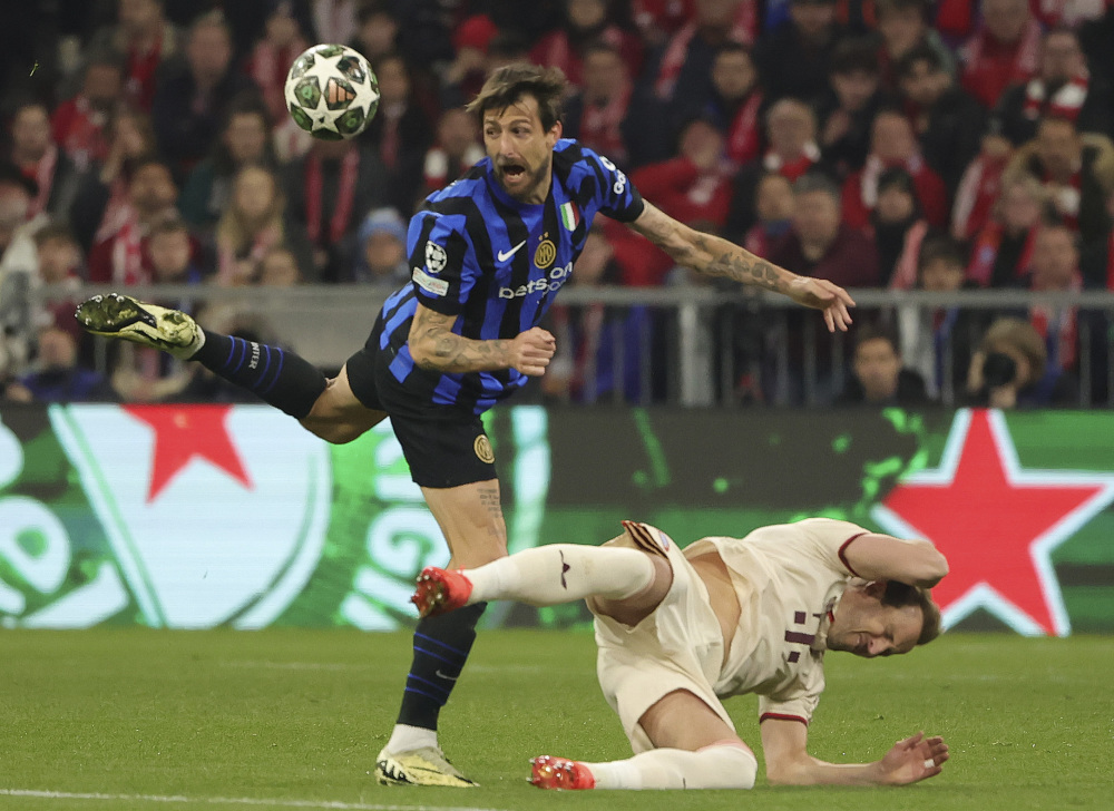 OMG官方：签下中单选手haichao；打野Tianzhen等4人离队