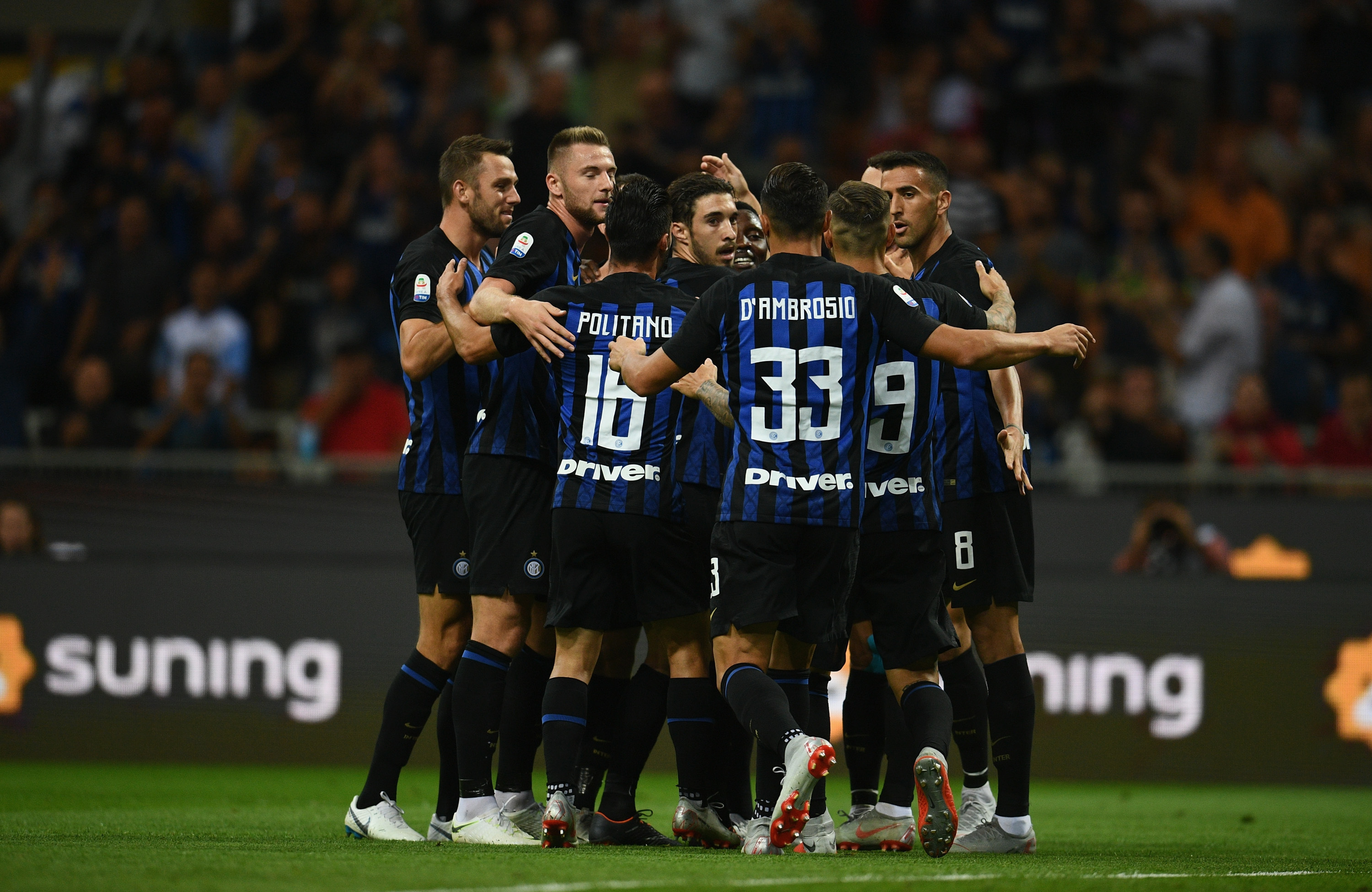 多特4-0十人黄潜，吉拉西双响，阿德耶米、斯文松建功，法比奥-席尔瓦失点