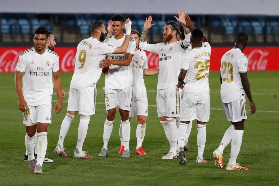 罗体：那不勒斯的劳动力成本过高，引进梅努的交易已被冻结（罗体：那不勒斯薪资负担过重，梅努转会操作已被冻结）