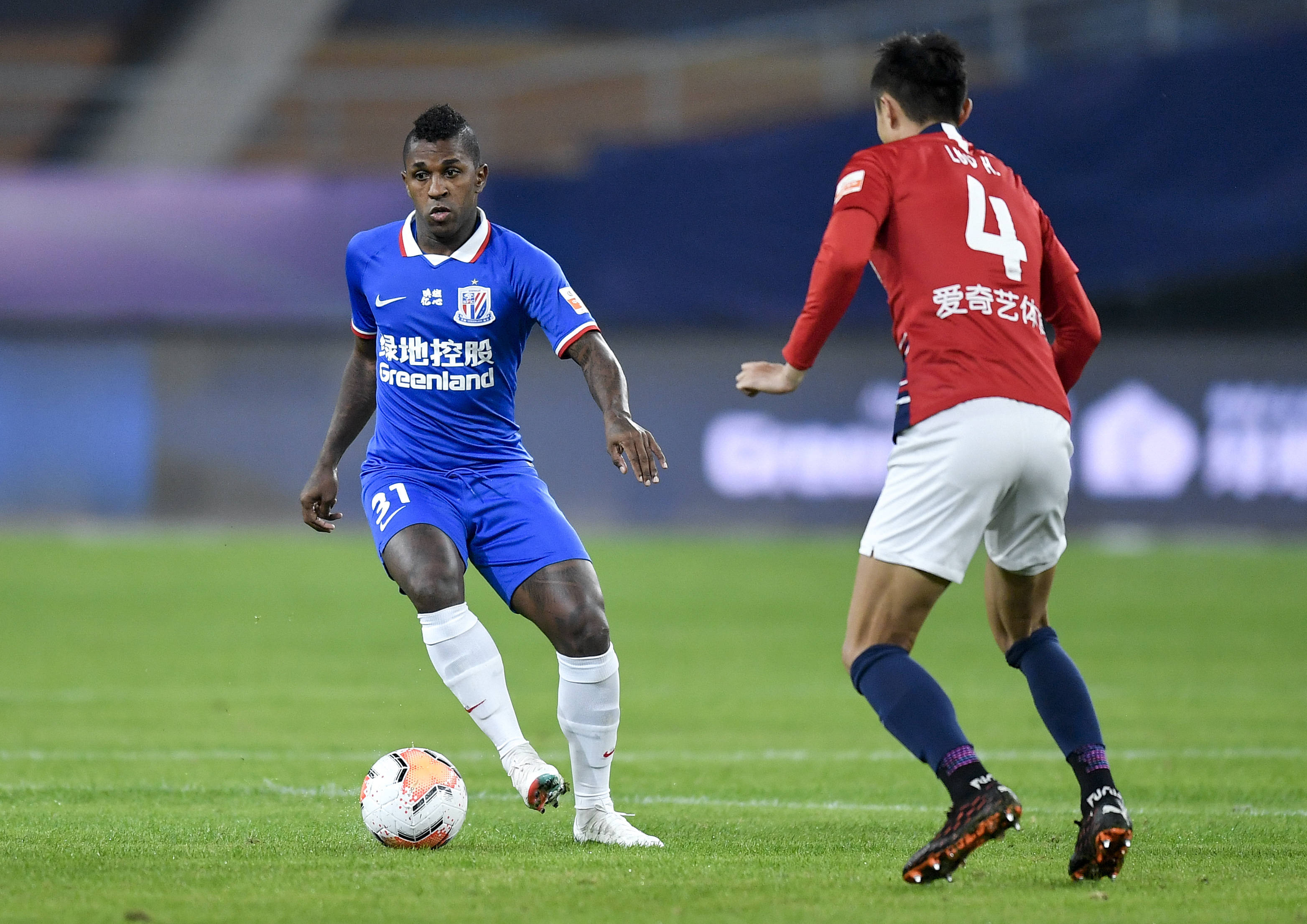 2025中超最佳青年球员候选：王钰栋、吾米提江领衔（2025中超最佳青年球员提名名单：王钰栋、吾米提江领衔）