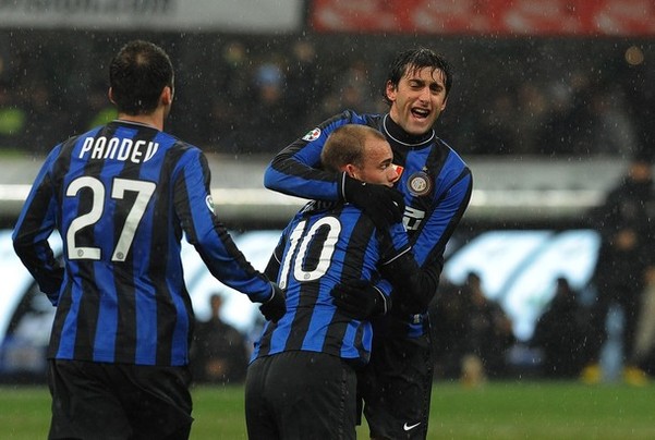 皇马维尼修斯关键进球助球队获胜