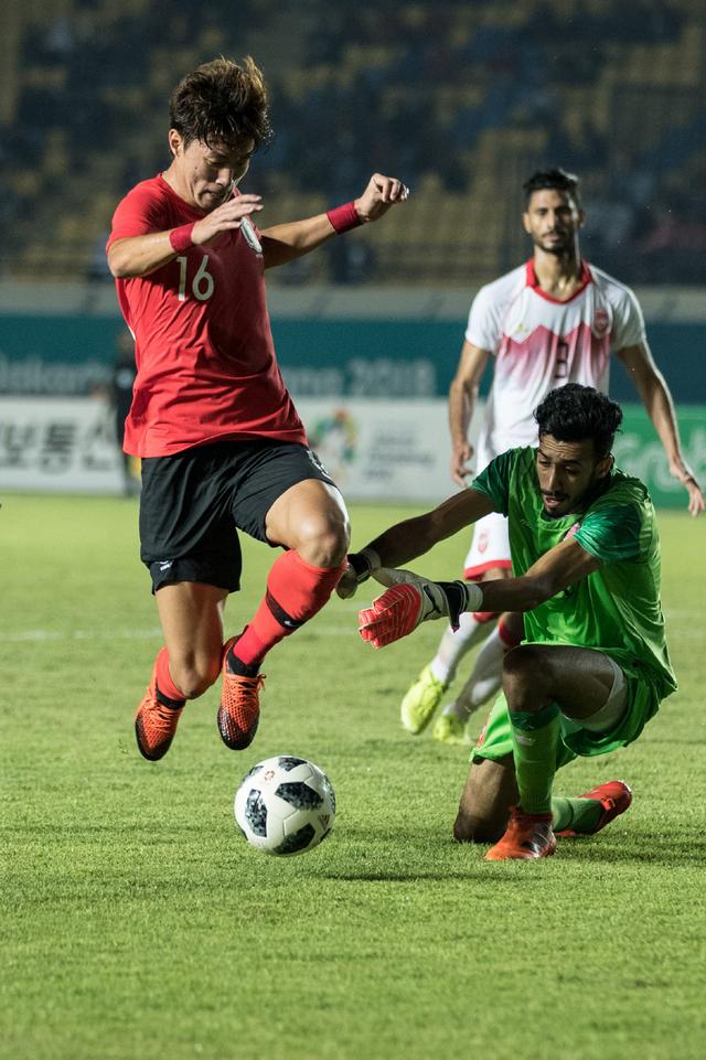 加纳乔回应转会切尔西：不后悔离开曼联