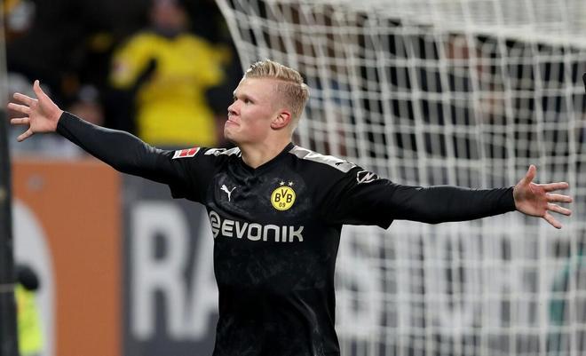 广东男篮在CBA俱乐部杯中以56-30大胜合肥狂风，发挥出色，攻防效率高，取得八强资格。