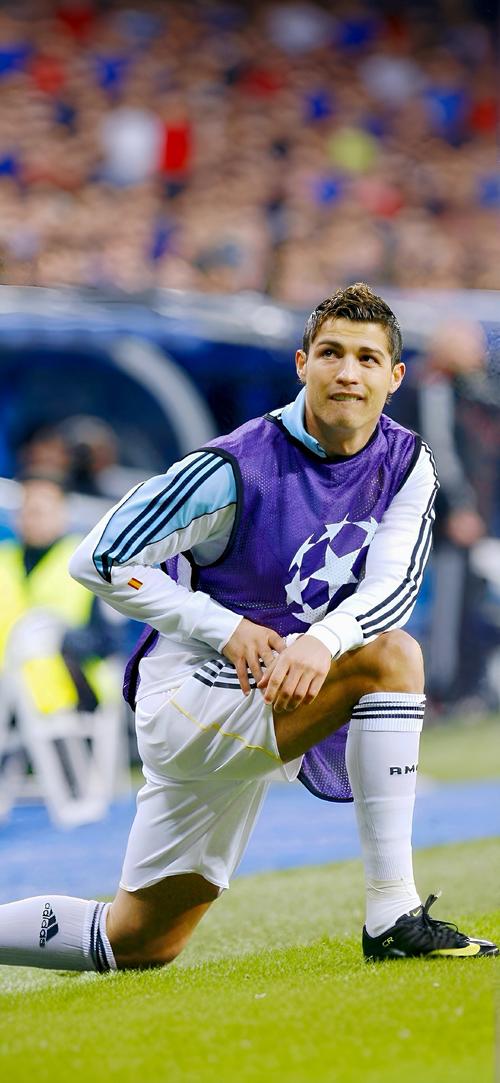 2025／26赛季英超：索博斯洛伊有望首发！利物浦伤情更新（英超2025／26赛季：索博斯洛伊或将首发，利物浦伤情最新动态）