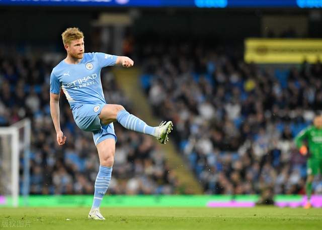 辽宁男篮王哲林连续得分超35