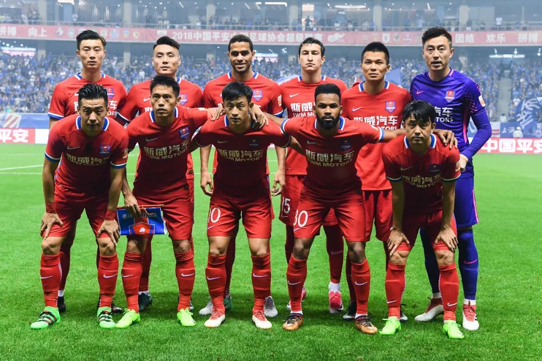 上游新闻：冲超决战，超1500名重庆球迷将在客场为铜梁龙助威