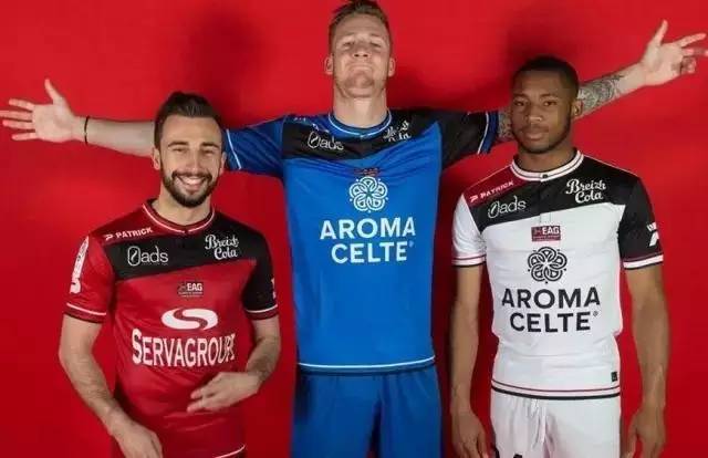 姚浩洋：未来希望在中超拿出更好表现，为铜梁龙取得优异成绩